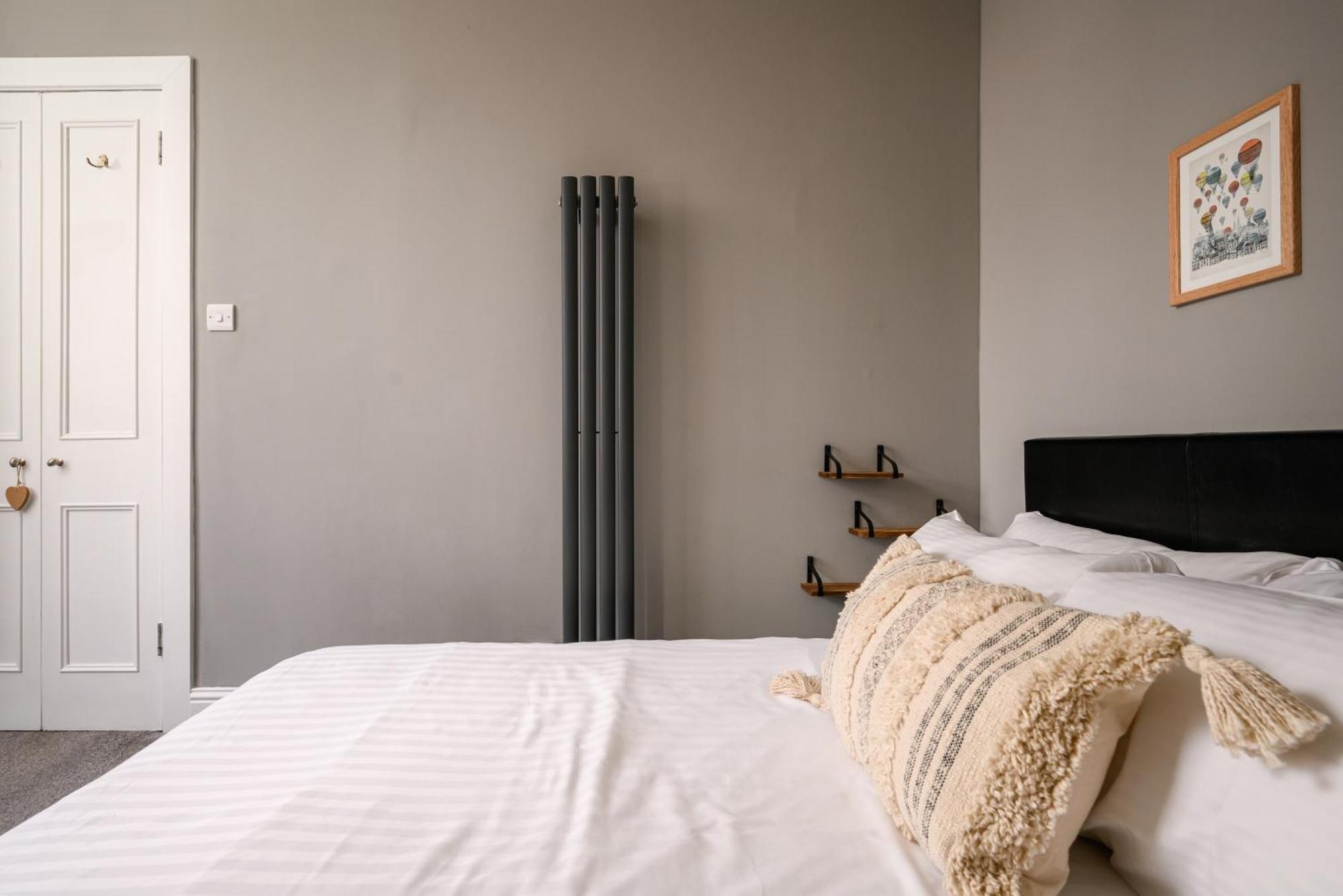 Vibrant Leith Flat Apartment Edinburgh Exterior photo